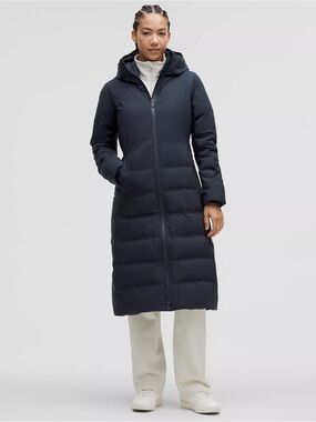 Lululemon | StretchSeal™ Sleet Street 600-Down-Fill Long Jacket size 12 Black